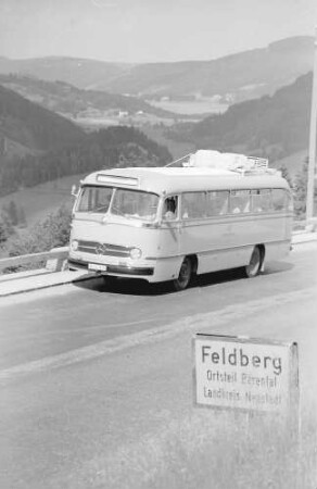 Feldberg-Bärental: Blick zum Titisee von Feldbergstraße