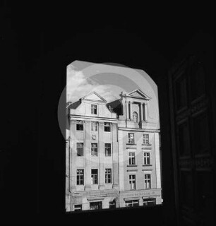 Fassaden von Bürgerhäusern am Alten Markt Posen?
