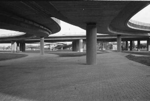 Architektur am Bulacher Kreuz