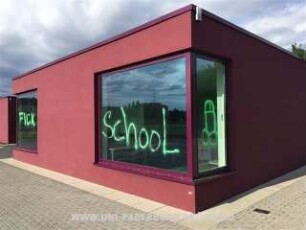 FUCK SchooL