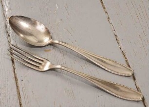 Besteck (Kinderbesteck (Löffel, Gabel))