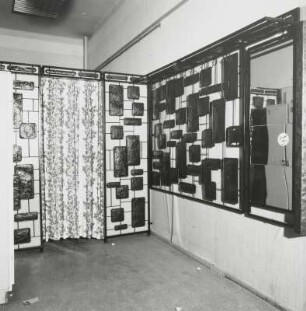 2. Obergeschoß. Personalgarderobe mit abgetrennter Umkleideecke