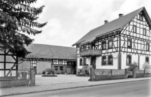 Hofanlage (Hofreite, Fachwerk und Ziegelmauerwerk); Gemünden, Ellnröder Straße 7