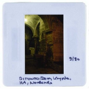 Bitonto, Kathedrale : Krypta, Hauptaltar, Nordende