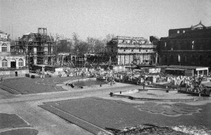Dresden-Altstadt. Zwinger (1709-1728; M. D. Pöppelmann, B. Permoser). Baustellen Wallpavillon, Bogengalerie, Französicher Pavillon und Sempergalerie. Zwingerhof mit Steinmetzwerkstätten