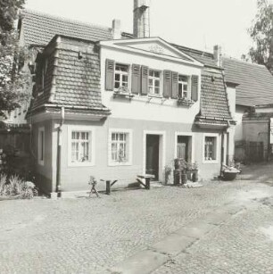 Dresden-Mockritz, Altmockritz 12. Bauernhof (1808, 1925). Kleines Wohnhaus