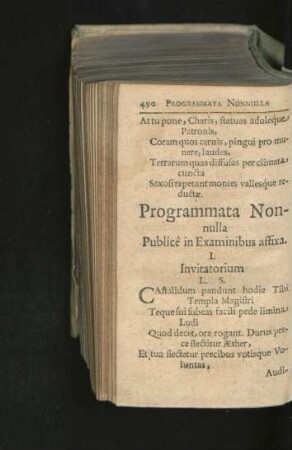 Programmata Nonnulla Publice in Examinibus affixa.