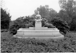 Kurpark, Durstbrunnen; Bad Homburg, Kaiser-Wilhelm-Jubiläumspark (Kaiser-Friedrich-Promenade)