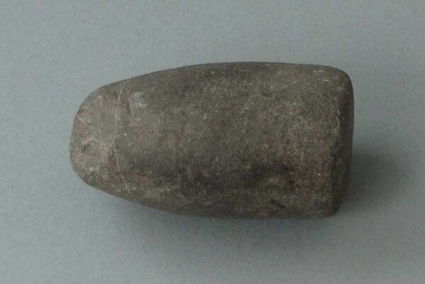 Stone cone (stone tool ?)