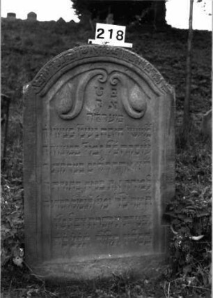 Grabstein 218