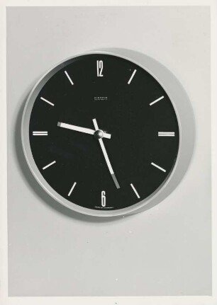 Kienzle Wecker "65 / 5062" von Kurt Traeg