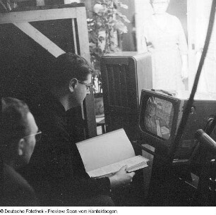 Theater - Film, Rundfunk - Fernsehen