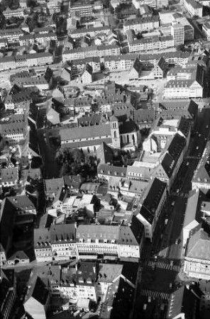 Freiburg: Martinskirche, von Süden, Bertoldstraße, Friedrichring