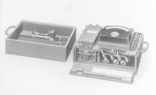 Kompensationsapparat von Siemens & Halske : Technikgeschichte | Physik | Elektrizität | Elektrische Meßinstrumente