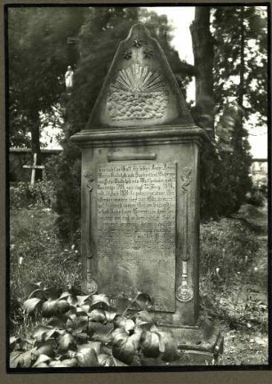 Friedhof. Grabstein von Frau Anna Maria Rudolph