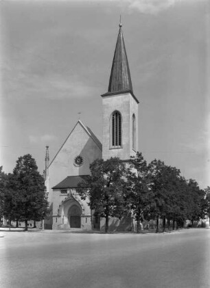 Evangelisch-lutherische Christuskirche