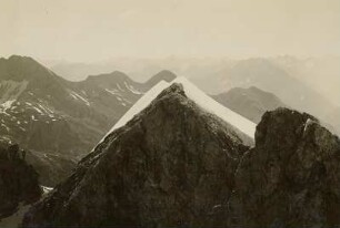 Allgäuer Alpen. Blick von unterhalb der Mädelegabel nach Osten. Links der Ramstallkopf (2536 m)
