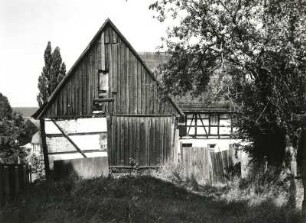 Garnsdorf, Hauptstraße 69. Ehemaliger Vierseithof (um 1750). Scheune