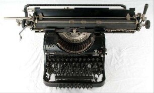 Schreibmaschine "M8"
