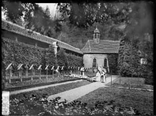 Kloster Lichtental Einsiedlerkapelle mit Friedhof