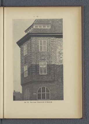 Abb. 26. Ecke einer Polizeiwache in Hamburg.