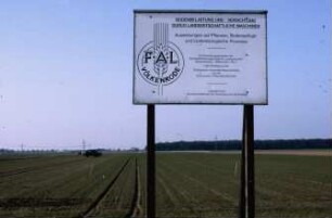 Bodenbelastung und -verdichtung durch landwirtschaftliche Maschinen
