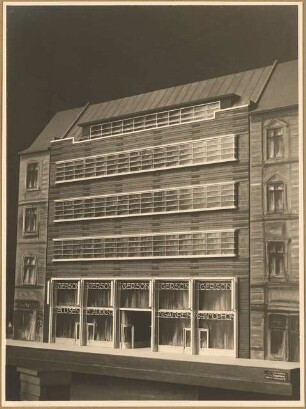 Geschäftshaus: Fassadenmodell für Kaufhaus Gerson