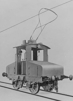 Lokomotive I (Elektrisch) : Technikgeschichte | Industrie und Technik | Eisenbahnbetriebsmittel (Lokomotiven und Wagen)