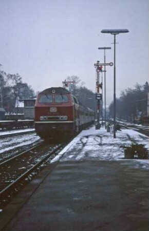 Bad Mergentheim Lok 215 140 Ausfahrsignale Bahnsteig