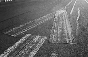 Flughafen Tempelhof : Flughafen Tempelhof, siehe auch 2547_34