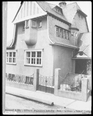 Höhere Mädchenschule
