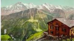 Ansicht des Hotels Bellevue auf der Schynigen Platte in der Schweiz