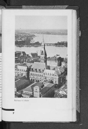 Rathaus mit Alster