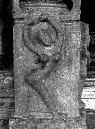 Tempelanlage, Reliefdarstellung einer Bajadere : Kanchipuram (Indien). Tempelanlage, Reliefdarstellung einer Bajadere