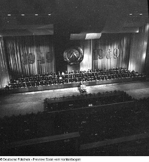 Festakt im Kulturpalast aus Anlass des 20. Jahrestages der Gründung der DDR (Festsaal)