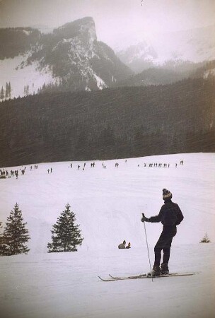 Skiwinter in der Tatra. Skifahrer