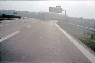 Ausfahrt West von Hauptfahrbahn West (Heidelberg Richtung Basel)