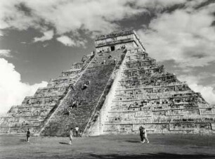 Yukatan, Chichen Itza, die Pyramide des Kukulkan