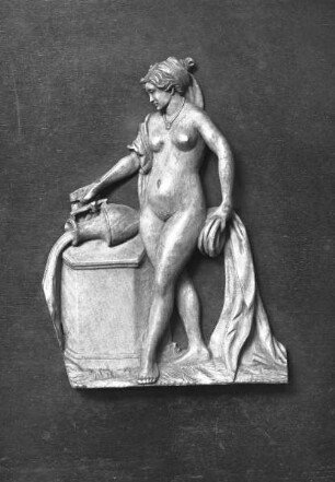 Vier allegorische weibliche Gestalten — Temperantia