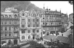 Karlsbad. Schlossberg mit Schlossbrunnen
