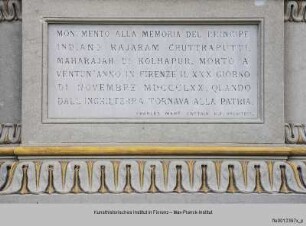 Denkmal für den indischen Prinzen Rajaram Chuttraputti, Maharadscha von Kholapur - Monumento funebre dell'Indiano