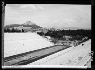 Athen: Stadion, Blick zum Lykabettos