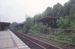 Berlin S Zehlendorf S-Bahnsteig Fernbahnsteig