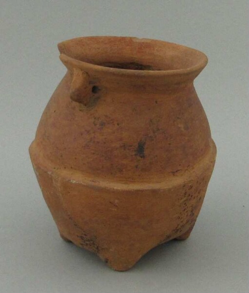 Clay vessel