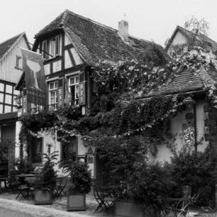 Hochheim am Main, Kirchstraße 24