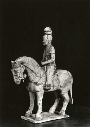Reiter. Chinesisches Porzellan. China, Tang-Dynastie (618-906). Dresden: Porzellansammlung