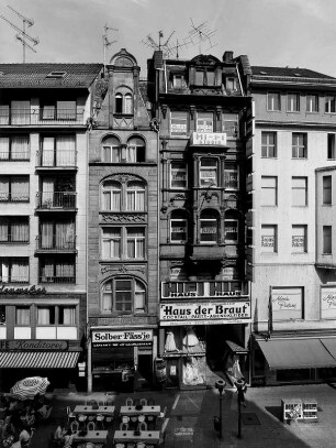 Mietshaus; Frankfurt, Große Friedberger Straße 6