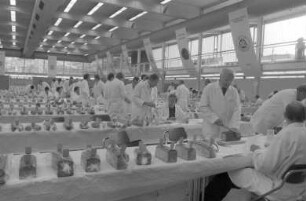 Qualitätsprüfung für Brot durch die Deutsche Landwirtschaftsgenossenschaft DLG in der Nancyhalle