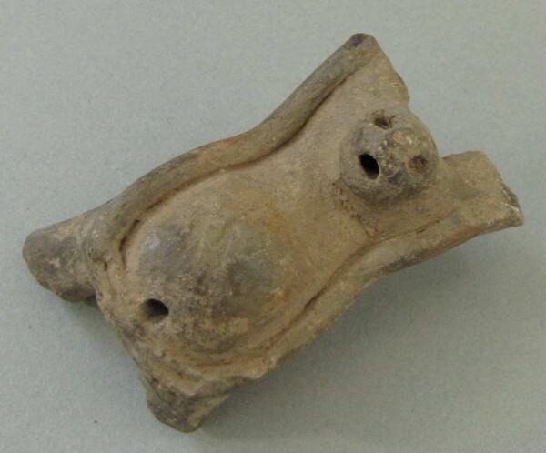 Figurine en argile (fragment)