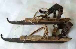 Schlittschuhe (Eiskufen)